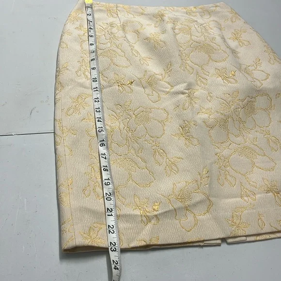 Kay Unger Two PCS Elegant Suite. NWT - Picture 10 of 16